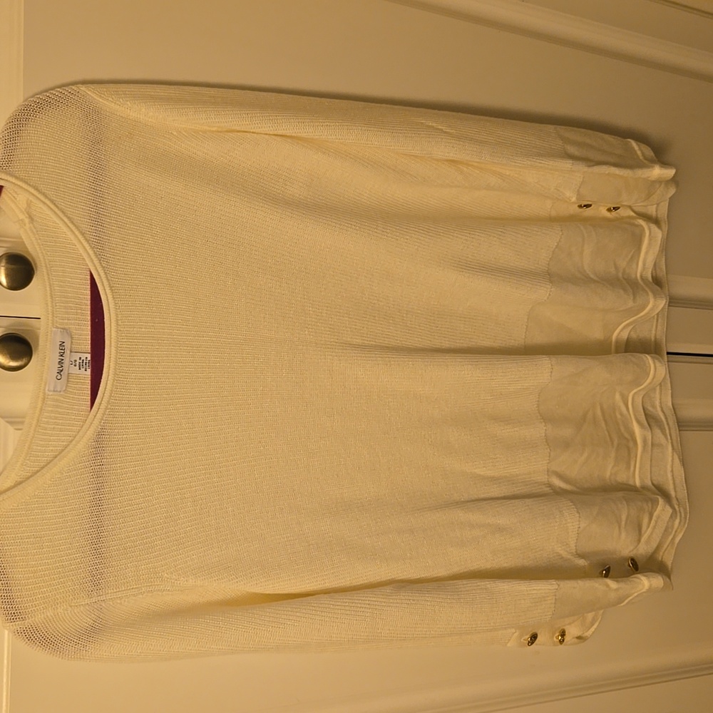 Calvin Klein white light weight sweater size L nwot